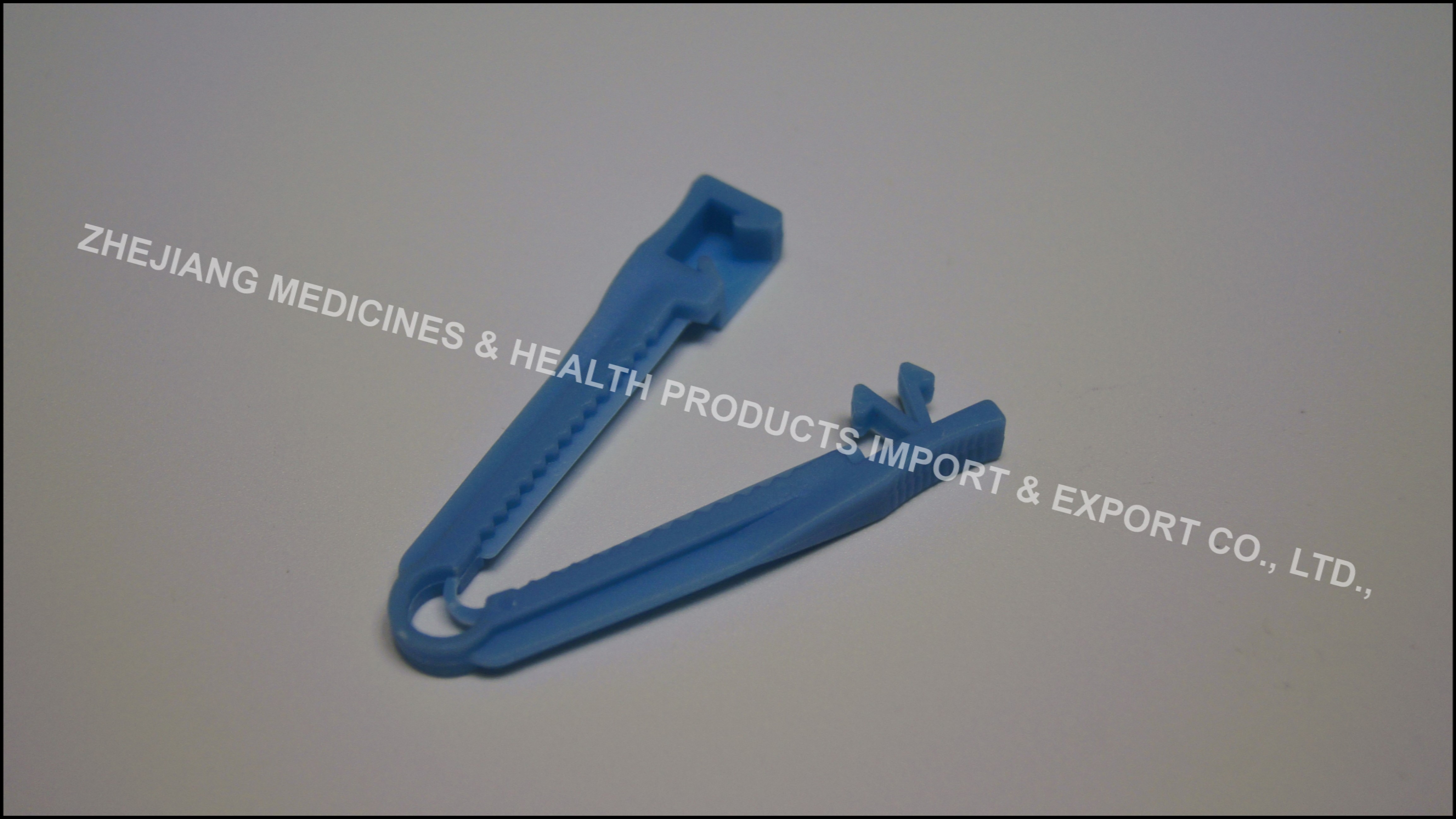 Disposable Umbilical Cord Clamp